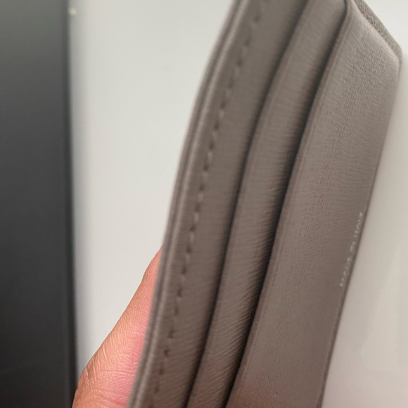 🎉SOLD 🎉Teddy blake card holder - Picture 5 of 5